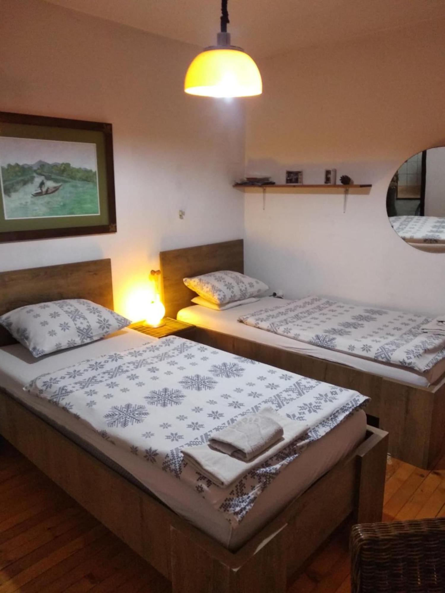 Two Babies Hotel โมสตาร์ ภายนอก รูปภาพ